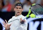 Rafael Nadal fra Mallorca har vist god fysisk form og det velkendte fighterinstinkt ved Australian Open. Nu er han i kvartfinalen. 