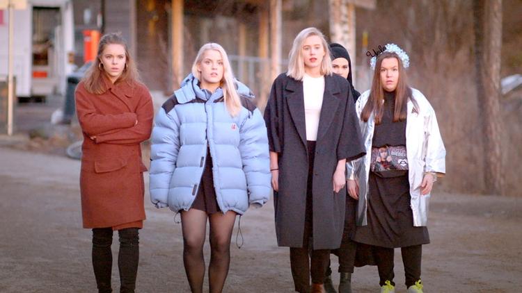 Den populære norske serie 'Skam' kan ikke længere ses uden for Norge på grund af musikrettigheder.  