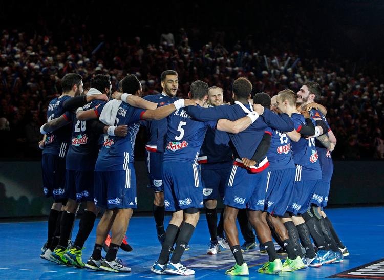 En ny sejrsdans venter det franske hold efter kampen mod Slovenien. Alle regner med sikker fransk sejr i semifinalen. 
