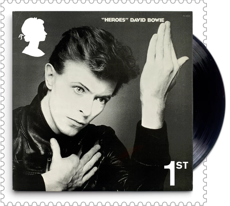 David Bowies 'Heroes' er et af frimærkerne.  