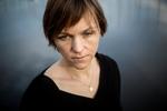 Roeren Juliane Elander Rasmussen har fået to døtre sideløbende med hendes idrætskarriere. Det har gjort hende stærkere. Nu stiler hun mod OL i Tokyo i 2020. Det femte i hendes karriere. 