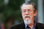 John Hurt fylder 75