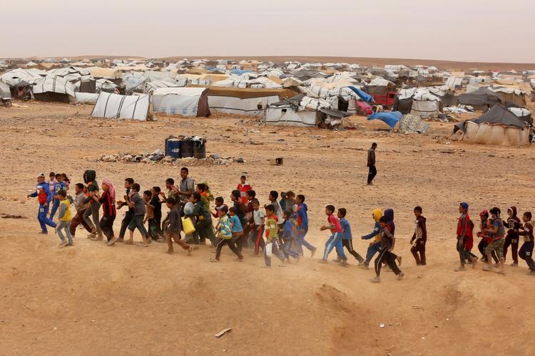 8.6 millioner mennesker blev internt fordrevne i 2016. Næsten halvdelen af dem er internt fordrevne i Syrien, Irak og Yemen.  