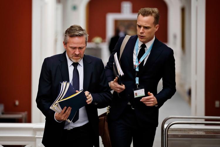 Partiledere til orientering om Europol