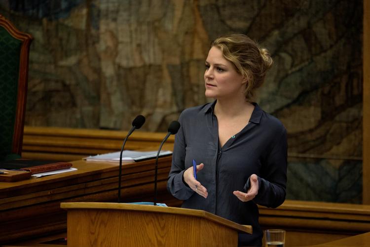 Møde i salen med sidste behandling af asylstramninger