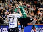Den svævende Kasper Søndergaard var manden, der bragte Skjern tilbage i kampen, da han udlignede til 23-23. (arkivfoto) 