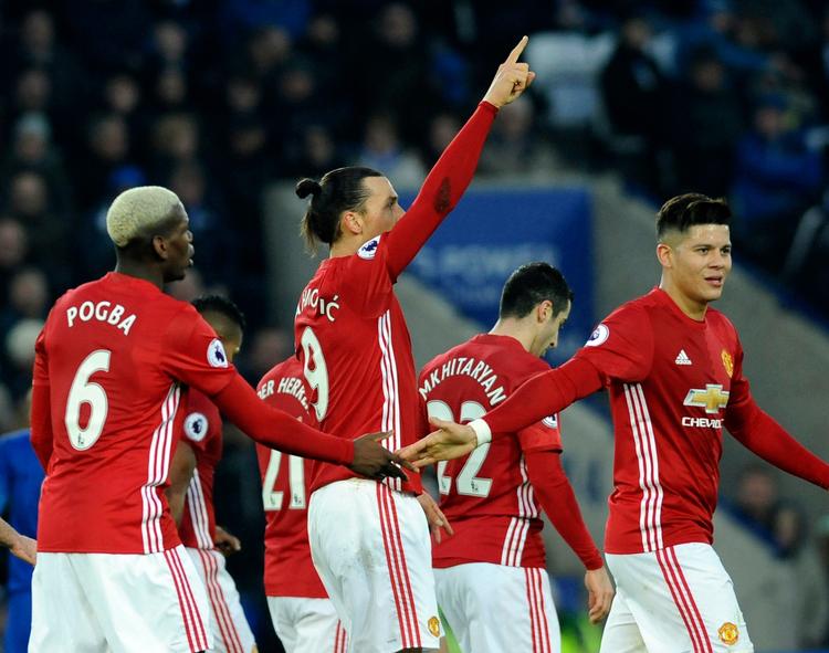 Zlatan Ibrahimovic kom igen på måltavlen for Manchester United, der vandt på King Power Stadium over Leicester søndag aften. 