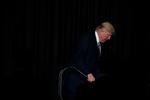 USA's præsident, Donald Trump, har lidt et af sine første store nederlag. 
