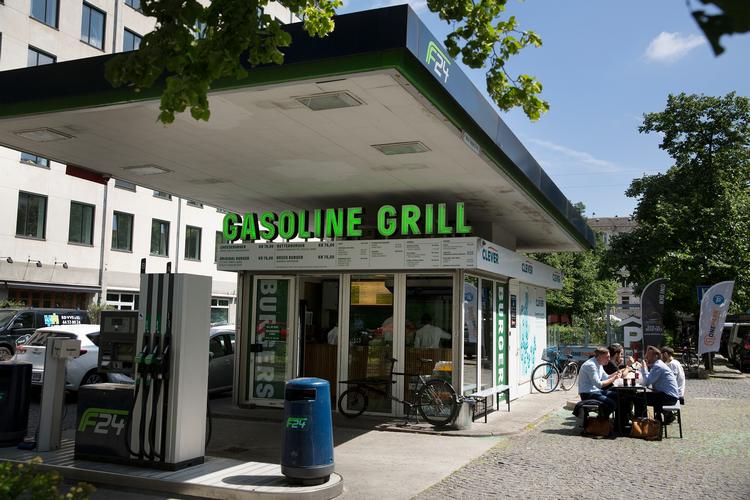 Burgerbaren Gasoline Grill i København er havnet på en liste  over verdens bedste burger som nummer 27. Foto: Thomas Borberg  