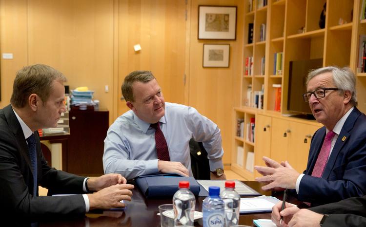Statsminister Lars Løkke Rasmussen (V) til møde med EU-kommissionsformand Jean-Claude Juncker (th.) og EU-præsident Donald Tusk (tv.) 