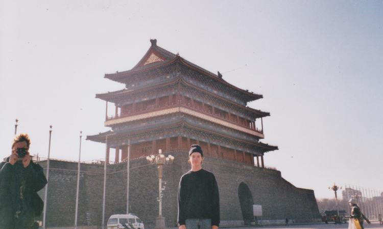Homeshake er et canadisk projekt med tidligere guitarist i Mac DeMarco, Peter Sagar i spidsen.   