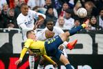FCKs Mathias 'Zanka' Jørgensen og Brøndbys Kamil Wilczek . 