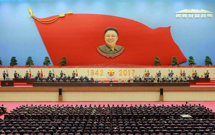 Det nordkoreanske styre fejrede forrige onsdag sig selv. Nu kritiserer styret i en opsigtsvækkende erklæring Kina, der ellers er en af Nordkoreas eneste allierede.
 