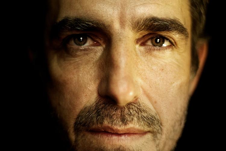 Instruktør Martin Zandvliet er i Hollywood for at deltage i søndagens Oscar-uddelinger, hvor han er nomineret for bedste udenlandske film med 'Under Sandet'. 