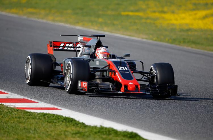  Kevin Magnussen nåede 11 omgang i første test.  