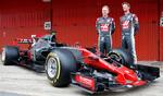  Kevin Magnussen (tv.)  og  Romain Grosjean udgør kørersammensætningen på Haas-holdet. 