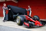 Da Kevin Magnussen og Romain Grosjean først havde pillet klædet af bilen, blev der kørt stærkt i Barcelona. 