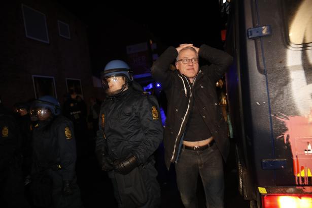 Ungdomshuset på Dortheavej, sent onsdag aften. Foto: Jacob Ehrbahn  