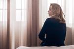 I Thomas Vinterbergs 'Kollektivet' spiller Trine Dyrholm rollen som Anna, »så overbevisende at man næsten glemmer skuespilleren hedder Dyrholm«. Sådan skrev kritikerne i motivationen bag hædringen af Trine Dyrholm for 'Bedste kvindelige hovedrolle' i filmen. 