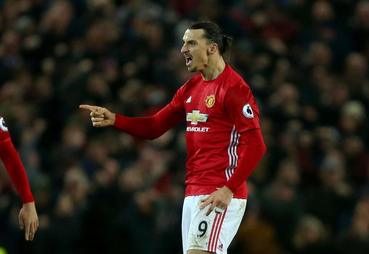 Lørdag var ikke en af de bedste dage for Zlatan Ibrahimovic, der på Old Trafford var involveret i en stribe episoder, der ødelagde hans koncentration. 