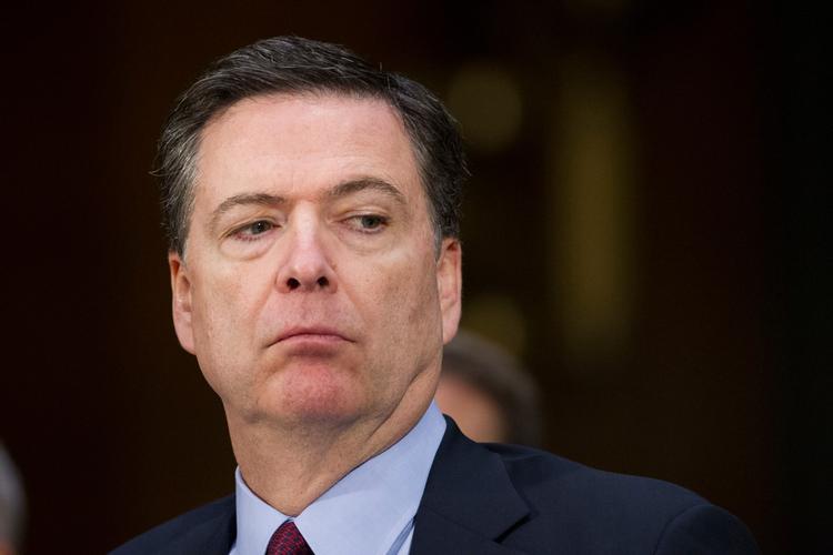 James Comey fik en nøglerolle i valgkampen sidste år. Som FBI-direktør kan han også få en central rolle under den nye præsident. 