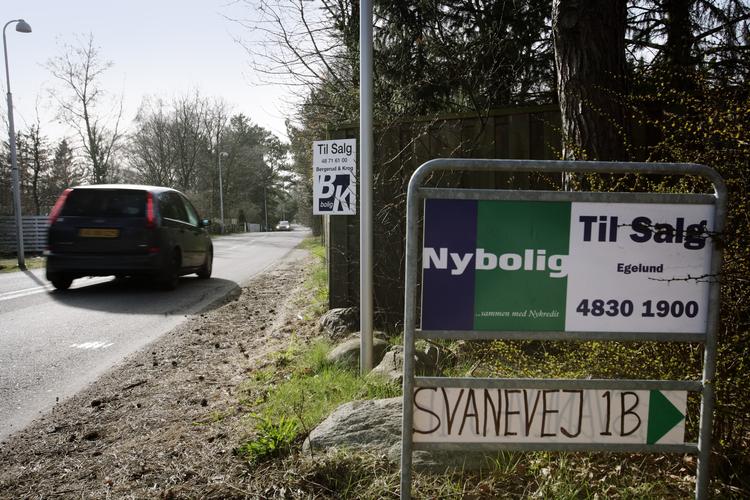 Ifølge eksperter er nye regler, der har solid opbakning i Folketinget, ikke afgørende for det stigende sommerhussalg. 