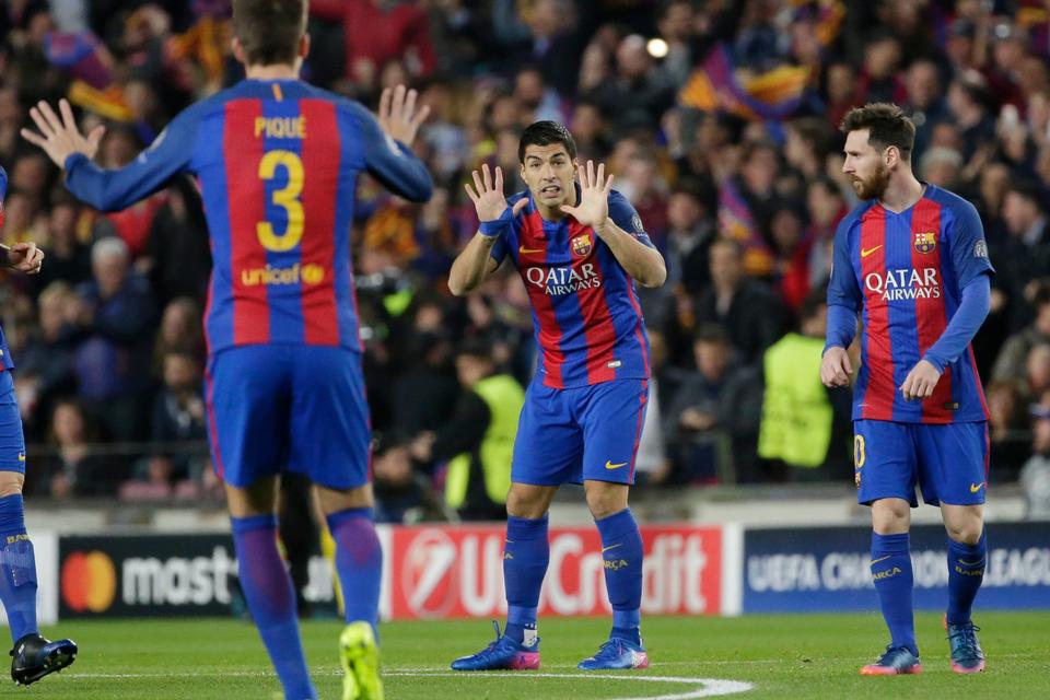 Barcelonas Luis Suarez scorede kampens første mål. 