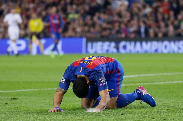 Barcelonas Neymar ærgrer sig. Efter kampen skulle han få grund til at juble.  
