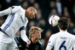 Europa League 1/8-finale i Parken: FCK - Ajax. FCKs Mathias 'Zanka' Jørgensen og Ajaxs Kasper Dolberg. 