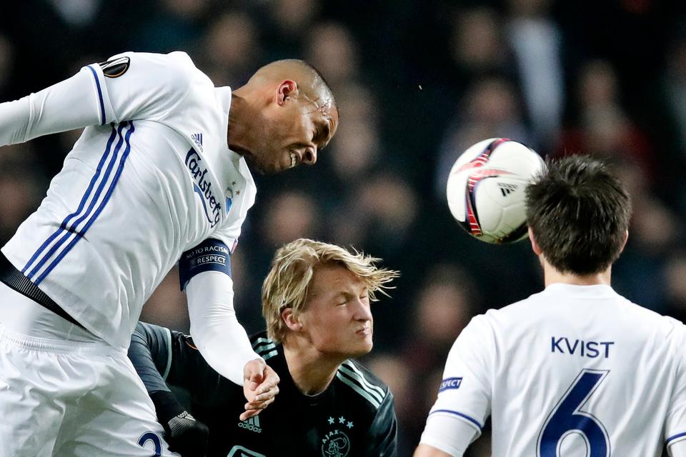 Europa League 1/8-finale i Parken: FCK - Ajax. FCKs Mathias 'Zanka' Jørgensen og Ajaxs Kasper Dolberg. 