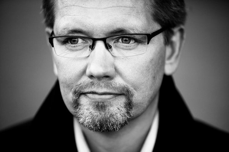 Frank jensen kalder en sag, der blev vedtaget på et lukket møde i Københavns Kommune, for meget kompliceret. 