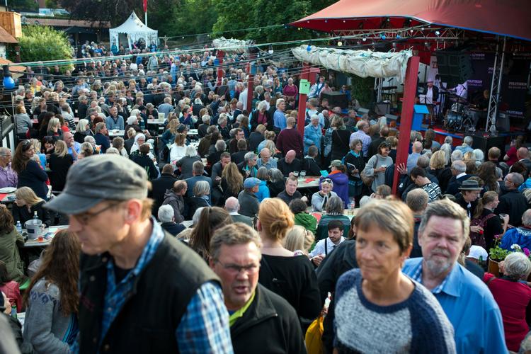 Folkemøde på Bornholm har været med til at vende de økonomiske nøgletal og bane vejen for en historisk økonomisk optur på klippeøen.  