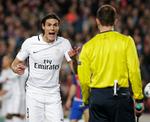 PSG's og Edinson Cavani er mere end utilfreds med dommerpræstationen i sidste uges Champions League-exit.  
