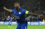  Wes Morgan i jubel efter sin scoring til 1-0.  