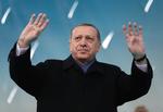 Tyrkiets præsident  Recep Tayyip Erdogan spiller højt spil forud for folkeafstemning. 