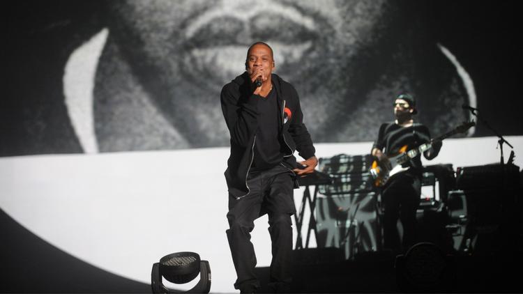 Rapperen Jay-Z er hovedejer af musikstreaming-tjenesten Tidal, der tilbyder streaming i højere lydkvalitet end en cd. Det er blot ét eksempel på en større lydkvalitets-trend, der er i gang. 
