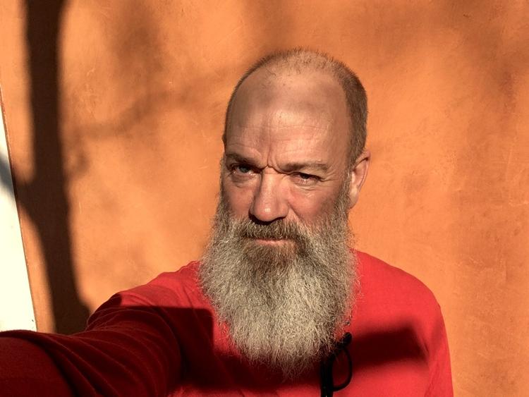 Michael Stipe skal tale med Douglas Coupland om egoer i kunst og kultur til årets Heartland Festival 