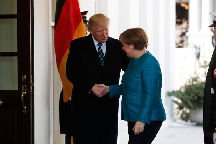  To af verdens mest magtfulde ledere, præsident Donald Trump og Tysklands forbundskansler Angela Merkel, mødtes i Washington i dag for første gang.  