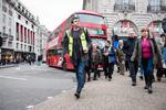 Londons transportselskab vil gerne have folk til at gå mere i storbyen. Derfor arrangeres guidede ture til byens attraktioner.  