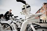 Bycyklerne bliver mere og mere populære. Nu ser det ud til, at de får lov at blive i bybilledet, selv om firmaet bag er gået konkurs.  Joachim Adrian/POLFOTO