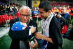 ... heppede på hjemmeholdet til en superligakamp i Parken mellem FCK og HB Køge i 2010, der endte med en sejr til Don Ø's drenge. Her sammen med FCK-spilleren Ailton Almeida i et personligt øjeblik. 