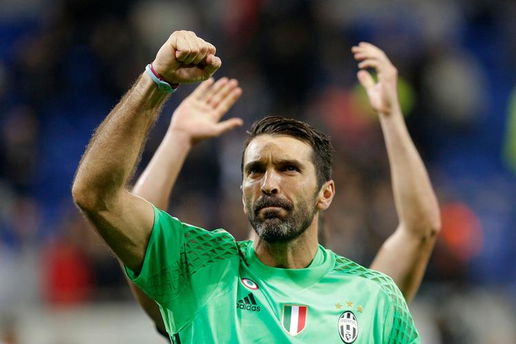 For Juventus og for Italien er Gianluigi Buffon en god mand at have til at vogte målet, selv om han ikke har tidligere hurtighed. Til gengæld er hans erfaring af enorm betydning for hele forsvaret.  