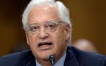 Friedman har ingen diplomatisk erfaring. Han er en af Trumps gamle venner og har arbejdet som advokat for den tidligere forretningsmand fra New York. 