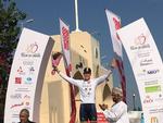 Lasse Norman sørgede for at promovere sig selv og Aqua Blue Sport i Tour of Oman, da han indledningsvis optrådte i den hvide førertrøje i ungdomskonkurrencen. 