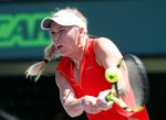 Caroline Wozniacki er klar til kvartfinalen i Miami efter at hendes modstander i 4. runde trak sig. 