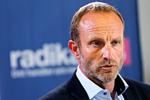 De Radikales finansordfører, Martin Lidegaard, ærgrer sig. »Det er en brandærgerlig fejl fra vores side«. 