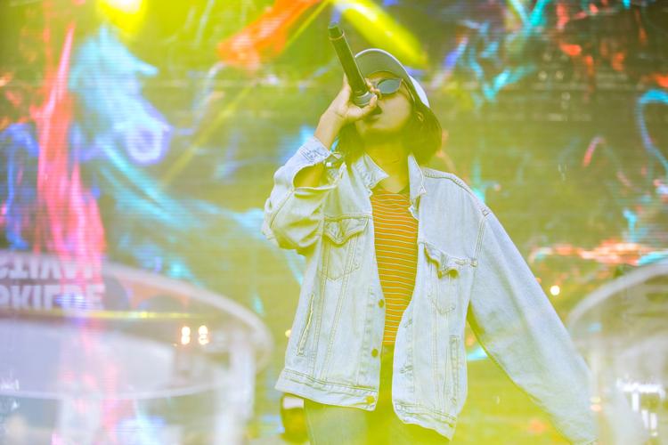 Den britiske rapper Little Simz spiller på Red Bull Music Academy Stage til årets Distortion Ø. Billedet er fra hendes koncert på Roskilde Festival i 2016.  