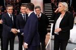 Marine Le Pen genbrugte i sin 1. maj tale dele af en tale fra Francois Fillon (yderst til vesntre.). Her ses de sammen under en tv-debat op til præsidentvalgets første runde. 