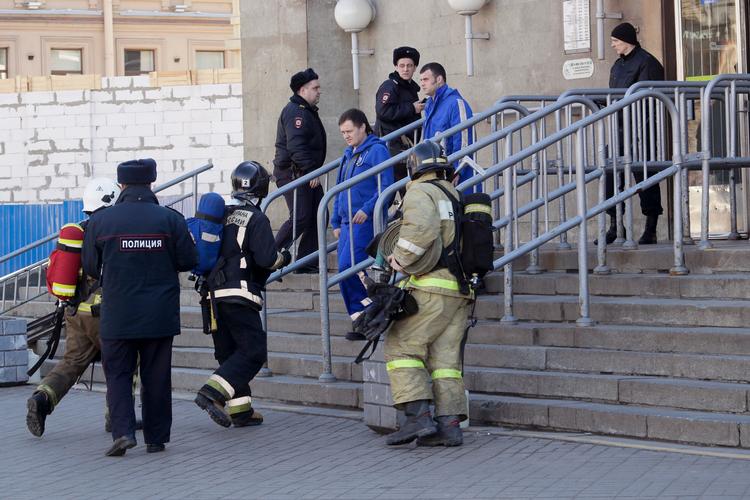 Sikkerheden i metroen er kraftigt skærpet i Sankt Petersborg efter terrorangrebet. Her stationen Sennaja-pladsen i centrum.
 