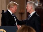 Neil Gorsuch var indstillet til jobbet af USA's præsident, Donald Trump. Dommeren er kendt for at være meget konservativ. 